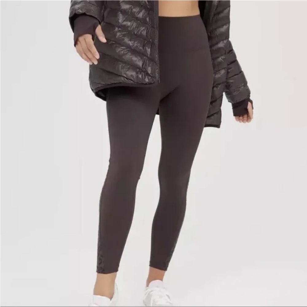 NWOT Aerie Offline Goals High Waisted  Leopard Mesh Leggings Expresso size M - Picture 2 of 10